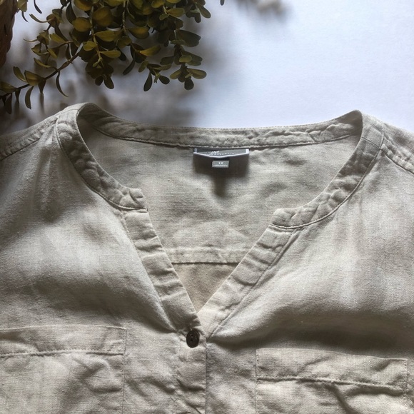JM Collection | Beige Button-up Linen Top - Picture 4 of 11